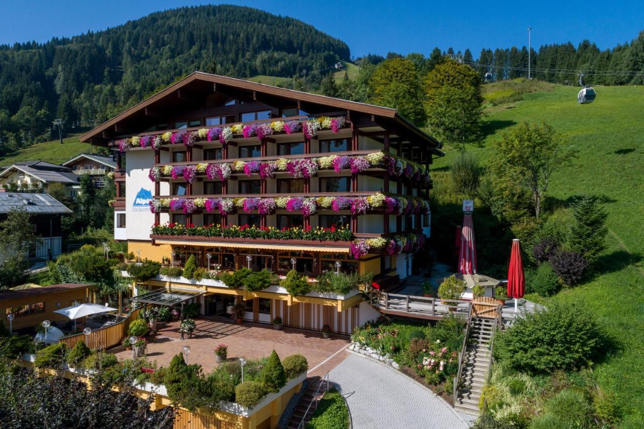 Alpin- Das Sporthotel - Ski In Ski Out Cityxpress, Summercard Included Zell am See Exterior photo